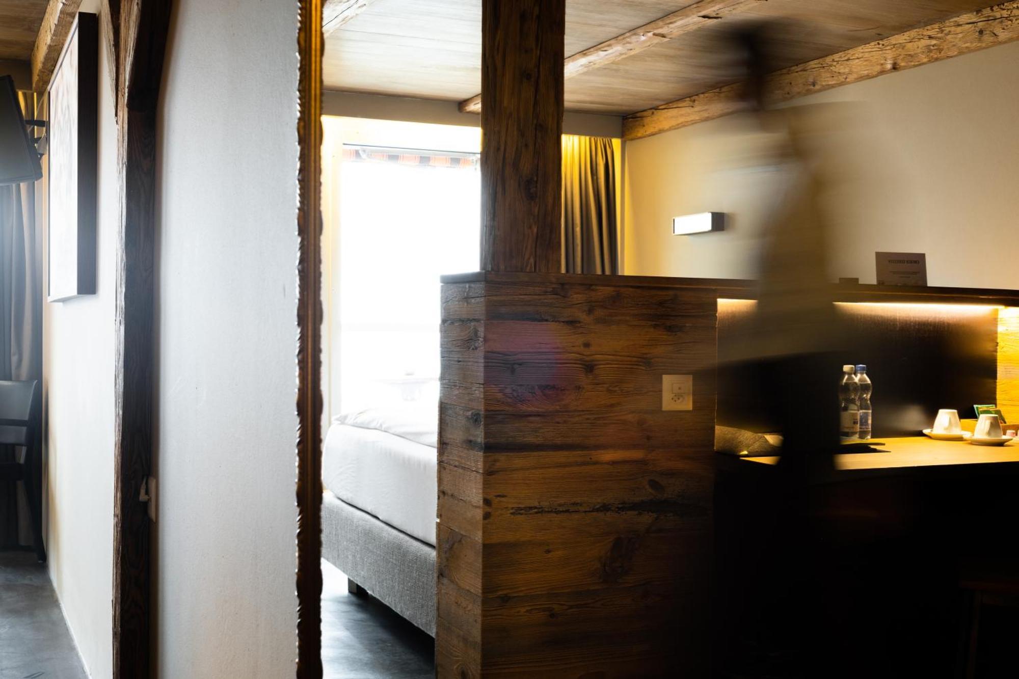 Alpenblick Weggis - Panorama & Alpen Chic Hotel Стая снимка